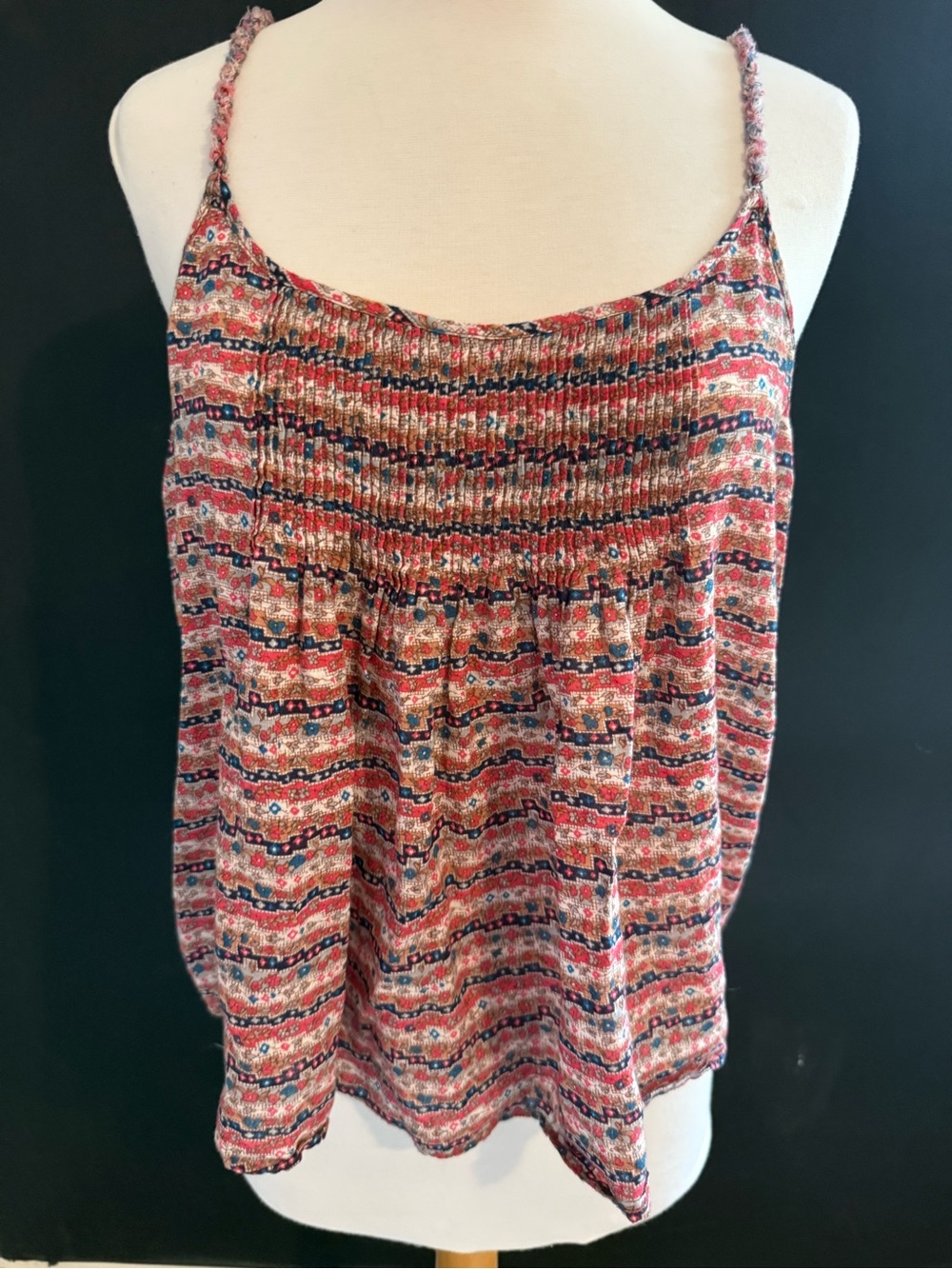 Aerie red blue floral tank size medium linen/cotton blend